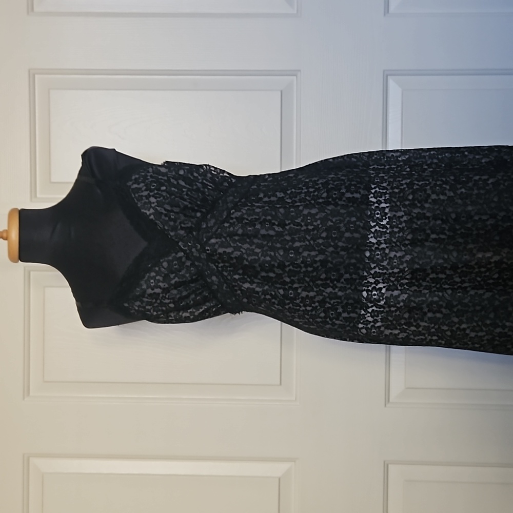 VINTAGE Van Ralte Slip Dress SZ 36A  Black Lace Zipper Side Adj. Straps